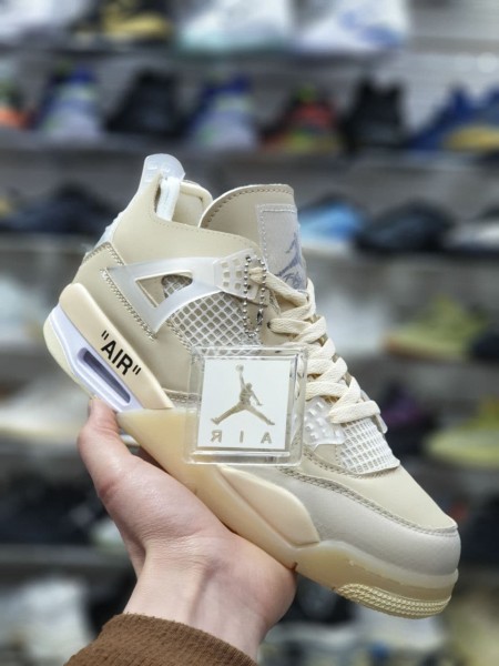 Кроссовки Nike Air Jordan 4 Retro beige